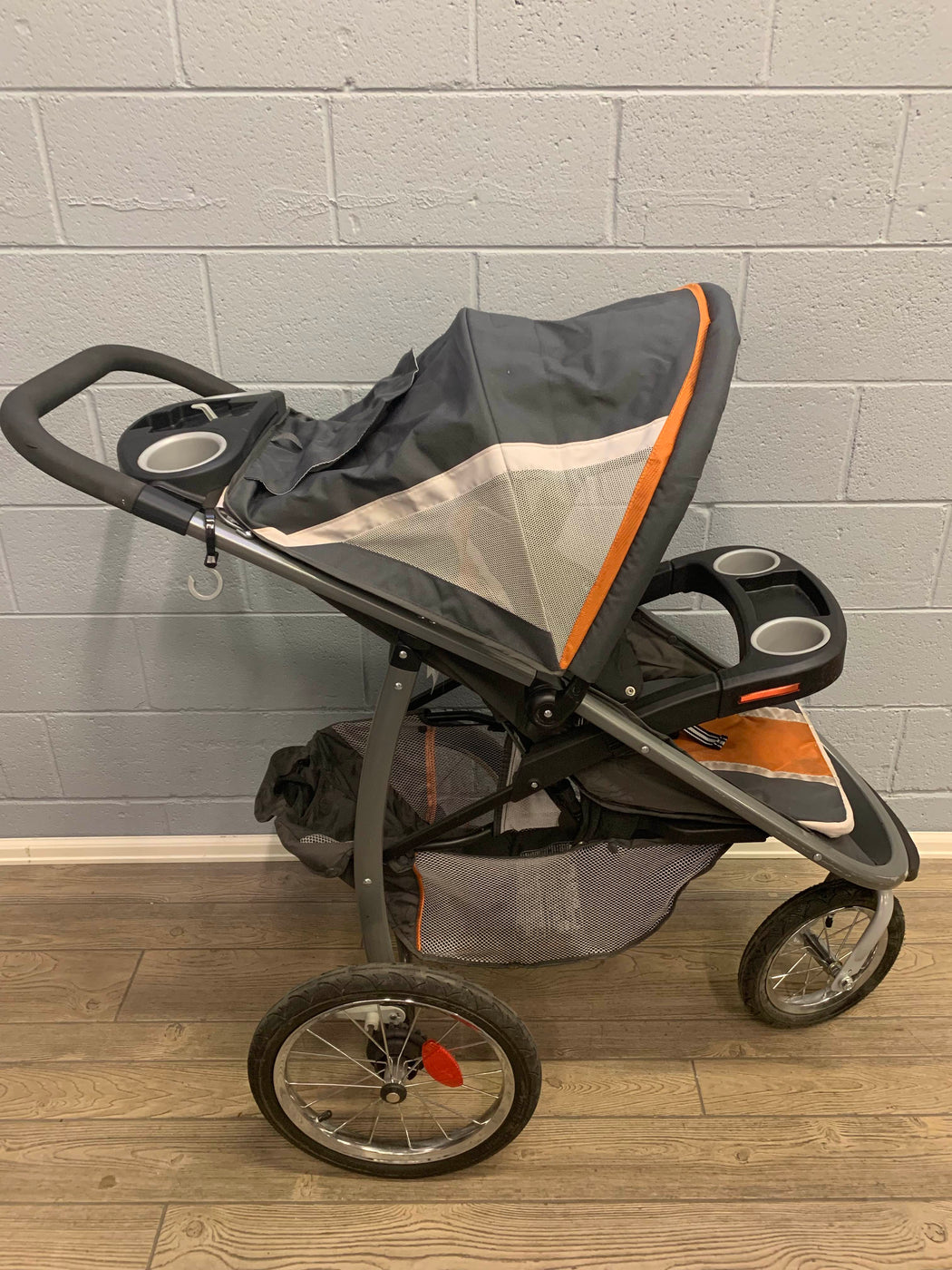 graco stroller orange and grey