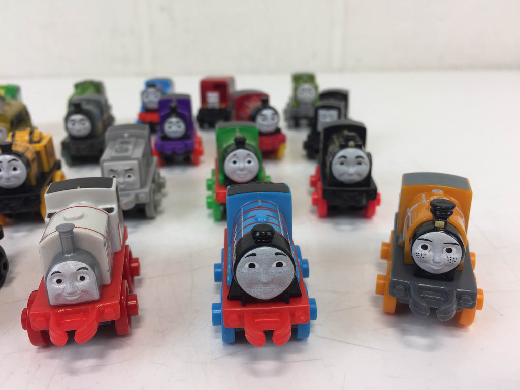 BUNDLE Thomas Mini Set, 20 Trains