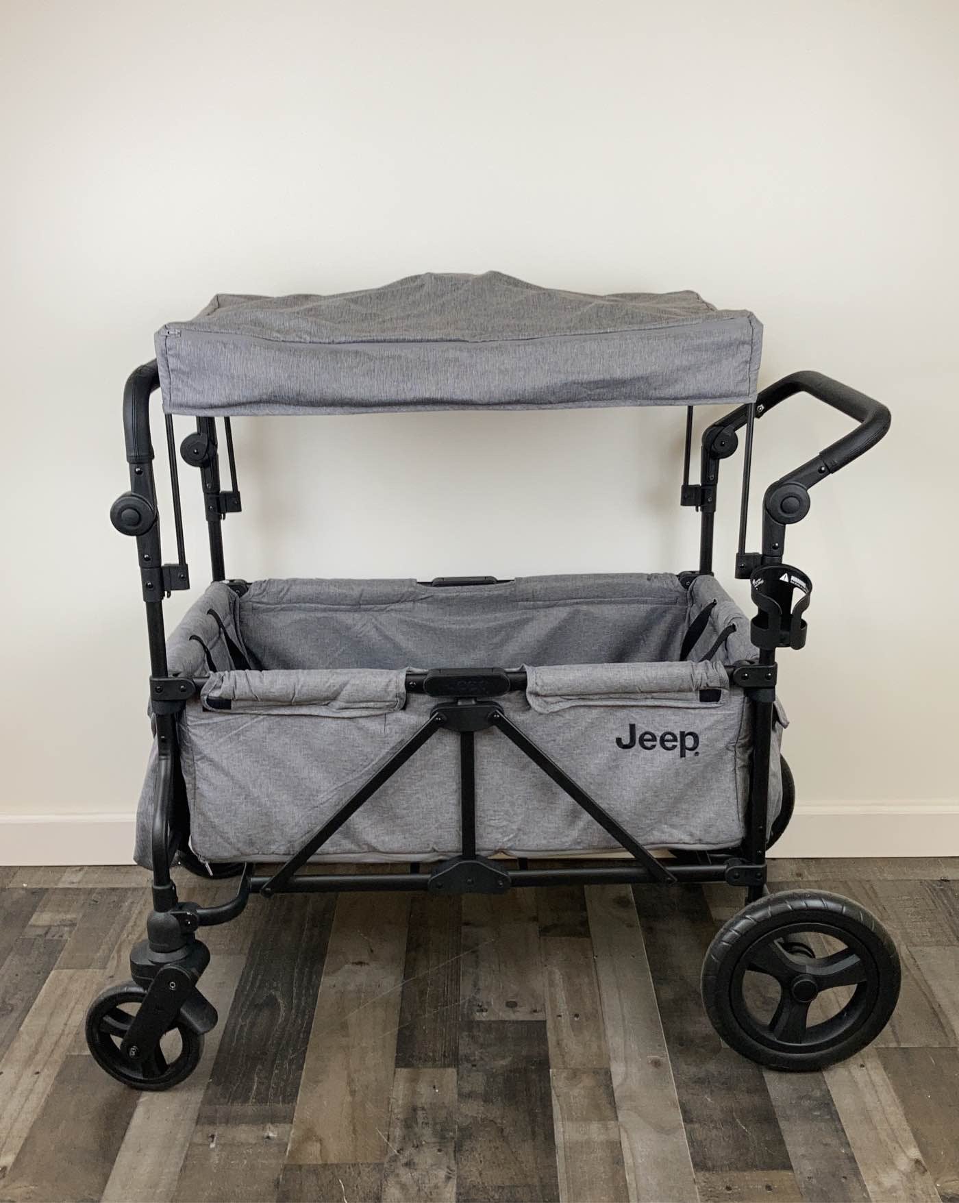 Delta Children Jeep Wrangler Stroller Wagon, 2020
