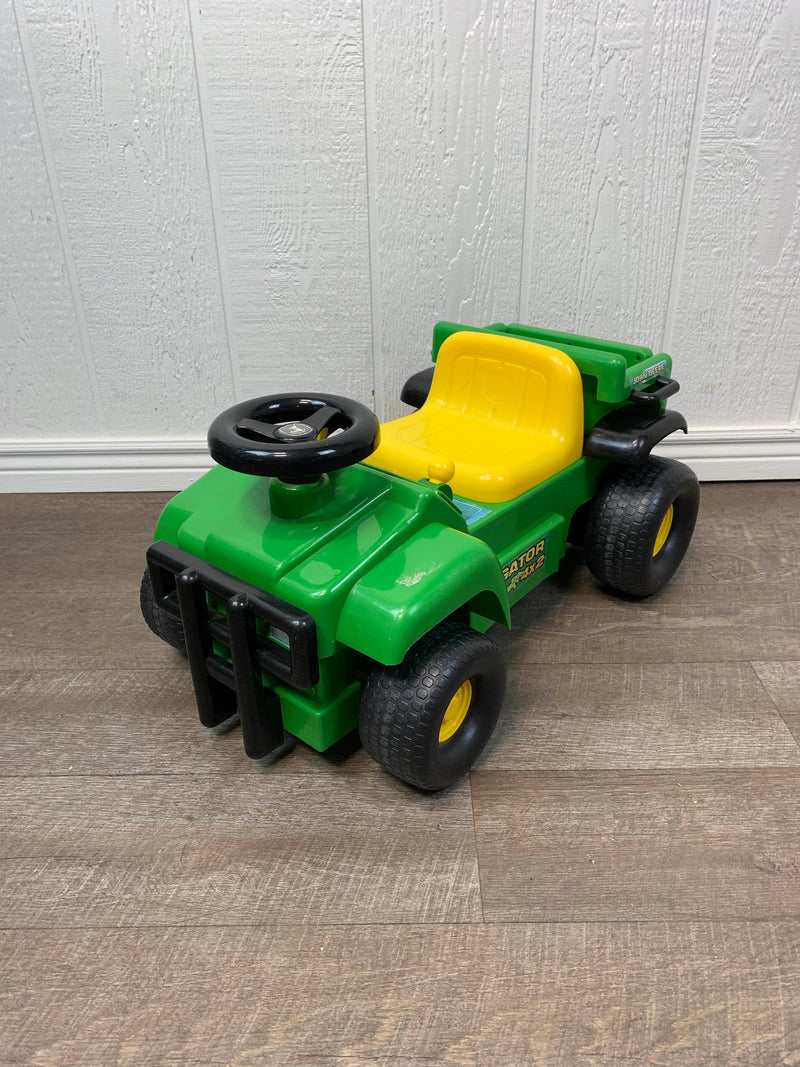 john deere ride on toy gator