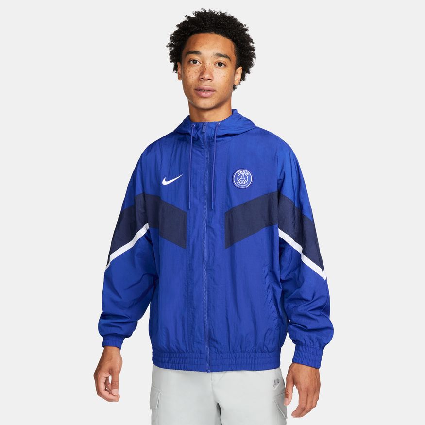 Paris Saint-Germain 2022/23 Strike Woven Jacket