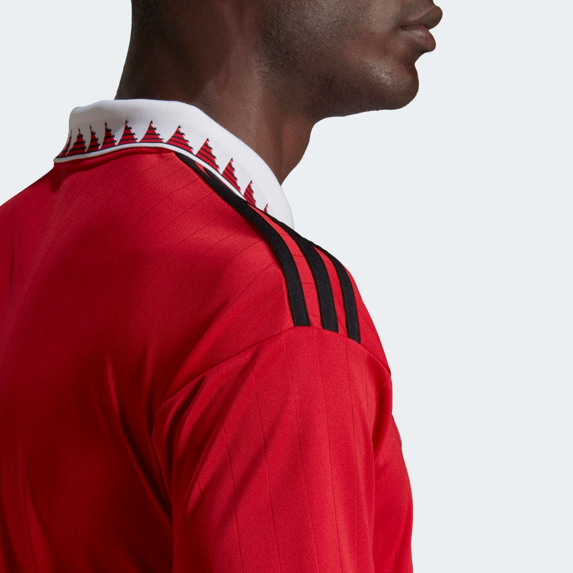 Manchester United 22/23 Home Jersey