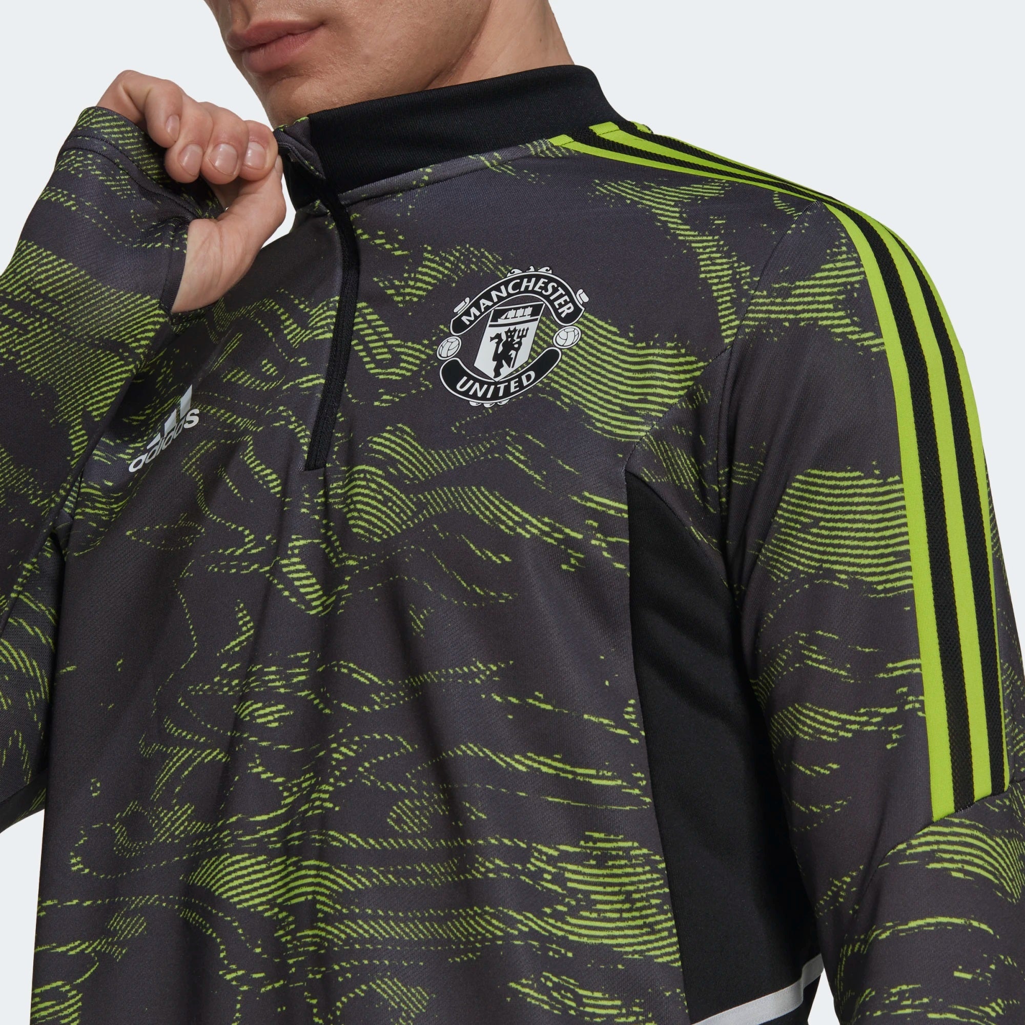 Manchester United 22/23 EU Training Top