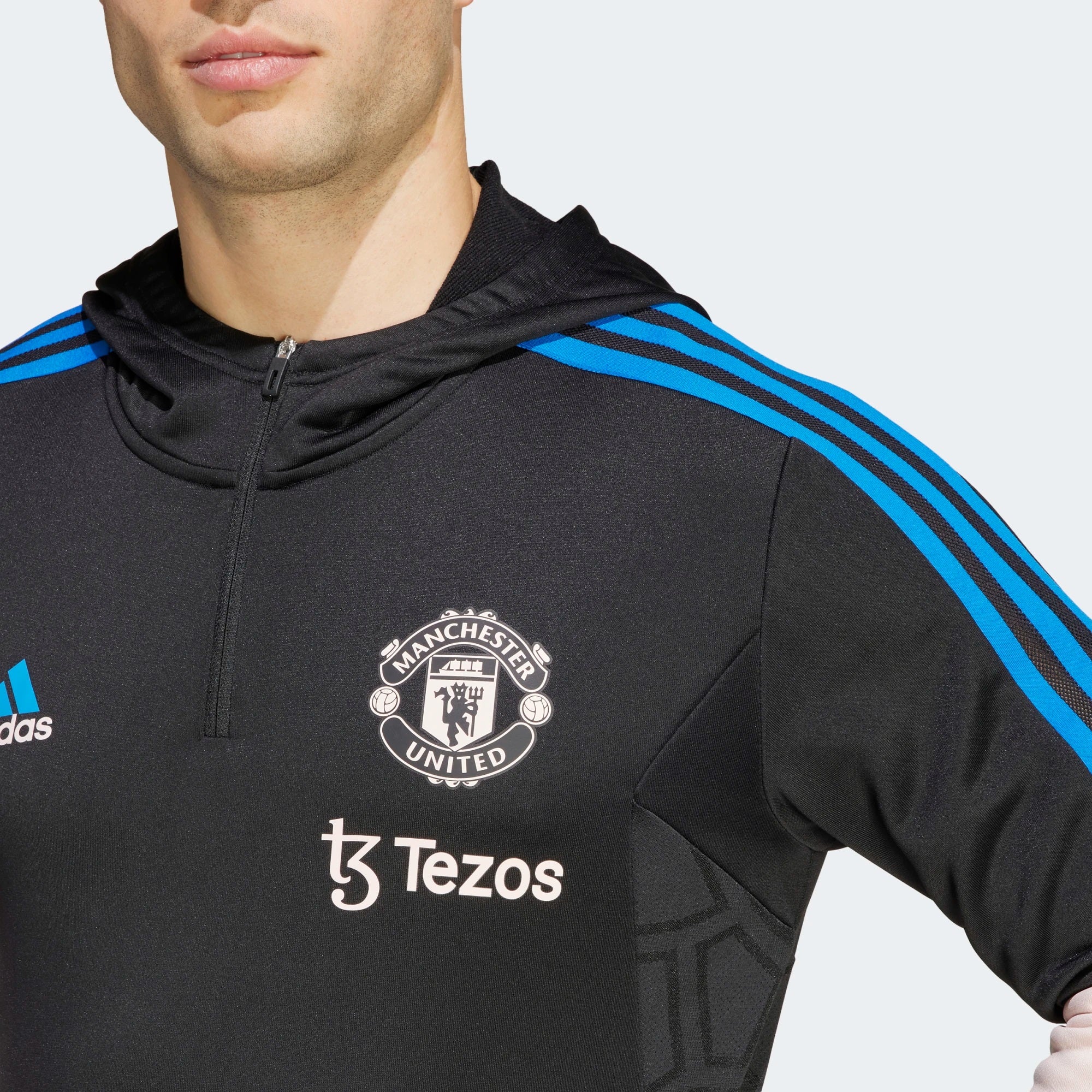 Manchester United 22/23 Training Hoodie