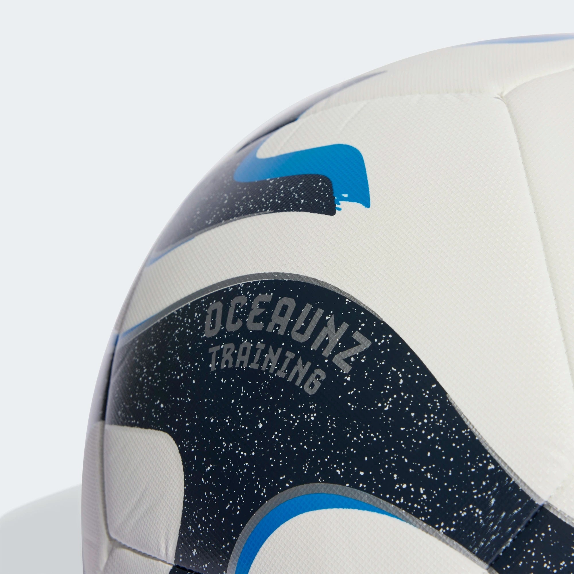 Oceaunz Women's World Cup Training Ball