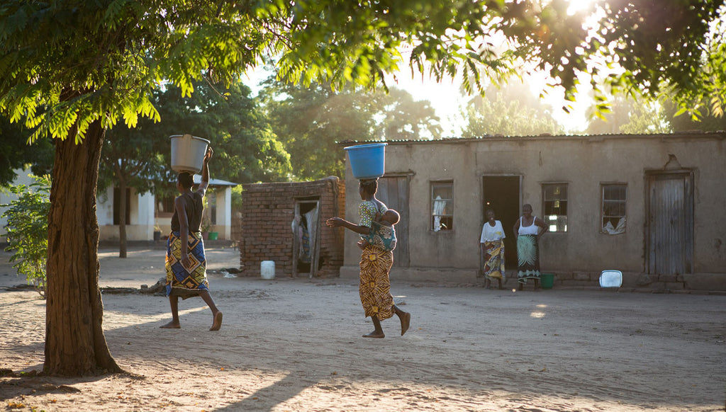 women-getting-water-rural-communities-water-for-people