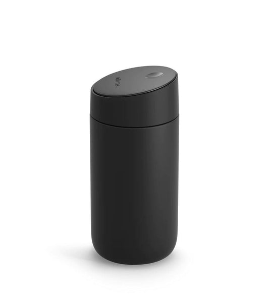 https://cdn.shopify.com/s/files/1/1540/3055/products/12oz-matte-black-custom-fellow-carter-move-mug-slide-lock-lid-drinkware-30201843449944_533x.jpg?v=1676663338