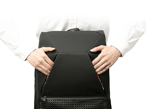 it is convenient to have a front pocket that you can access both from the left and from the right