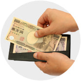 Bills are easy to see and easy to insert or remove