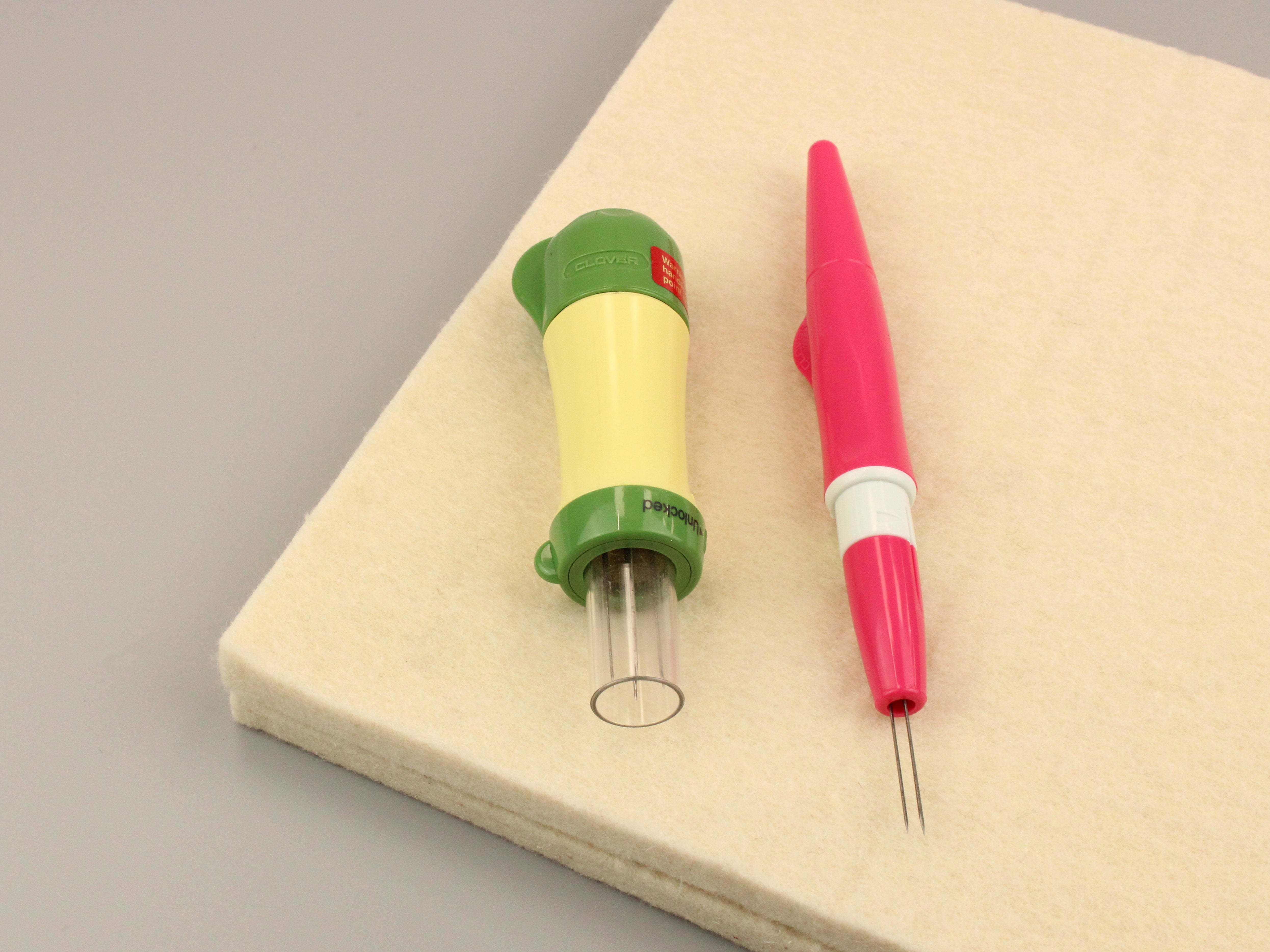 Multi Needle Felting Tool with 7 Needles