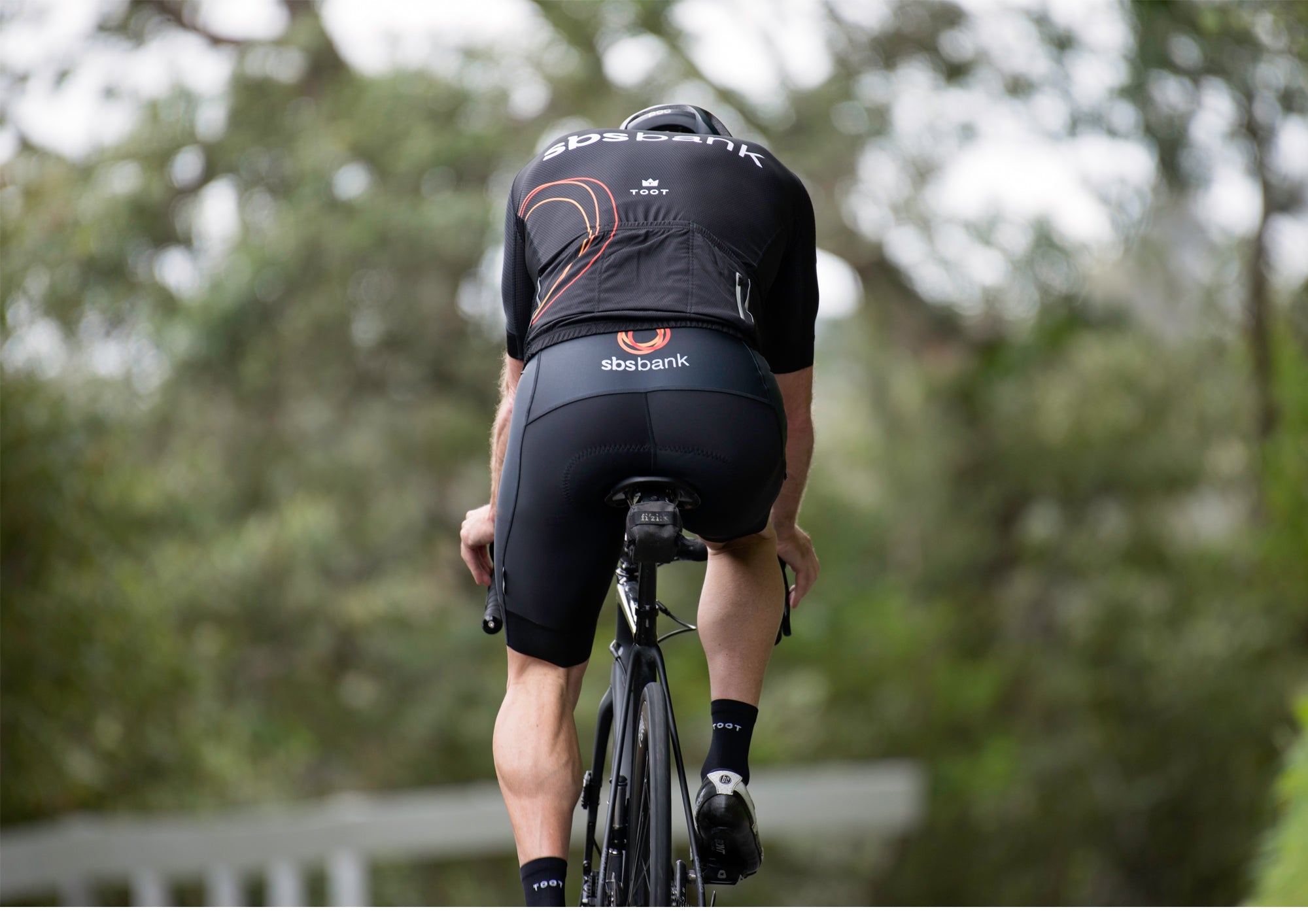 SBS BANK CYCLING KIT – TOOTKIT