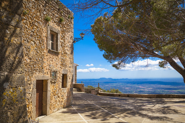 Ziel der Wanderung das alte maurische Castell auf dem Puig d'Alarò