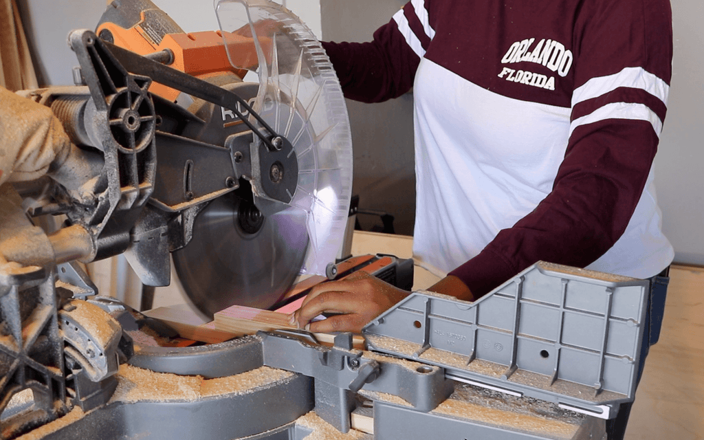 Using a Ridgid Miter Saw to cut 1x2 lumber