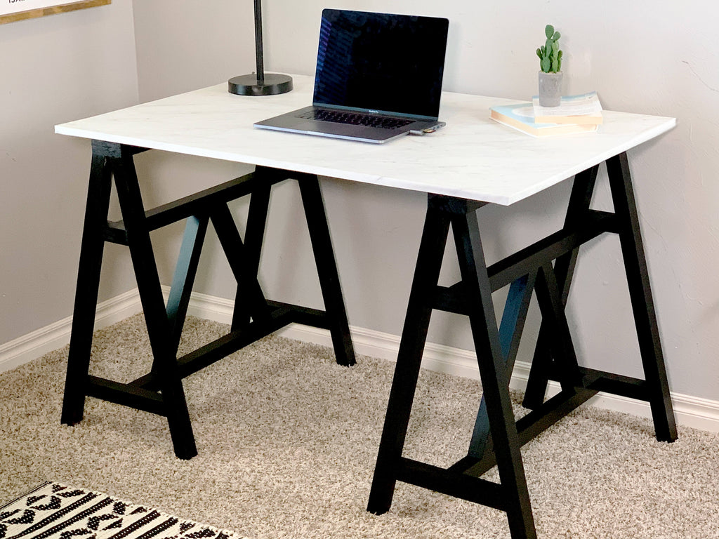 DIY Sawhorse Desk