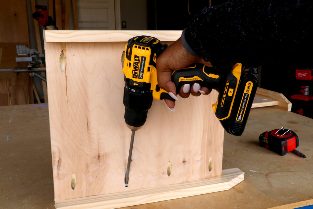 Dewalt Atomic Hammer Drill screwing in pocket holes into hall tree bench