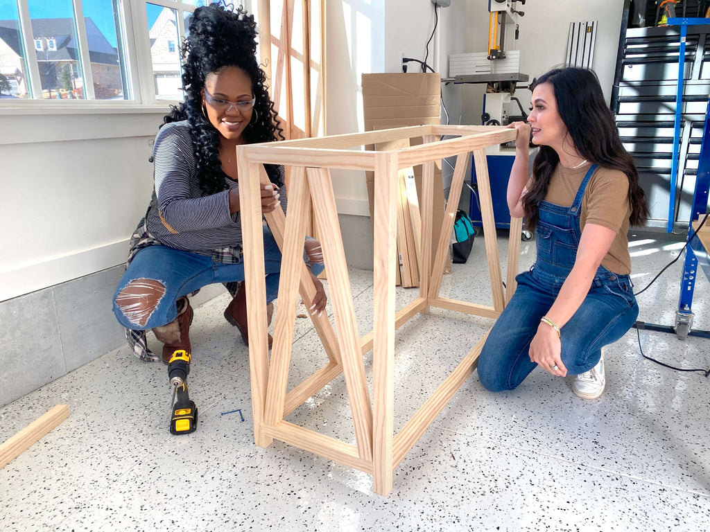 DIY Console table with Ashley Basnight and Ashley Adams