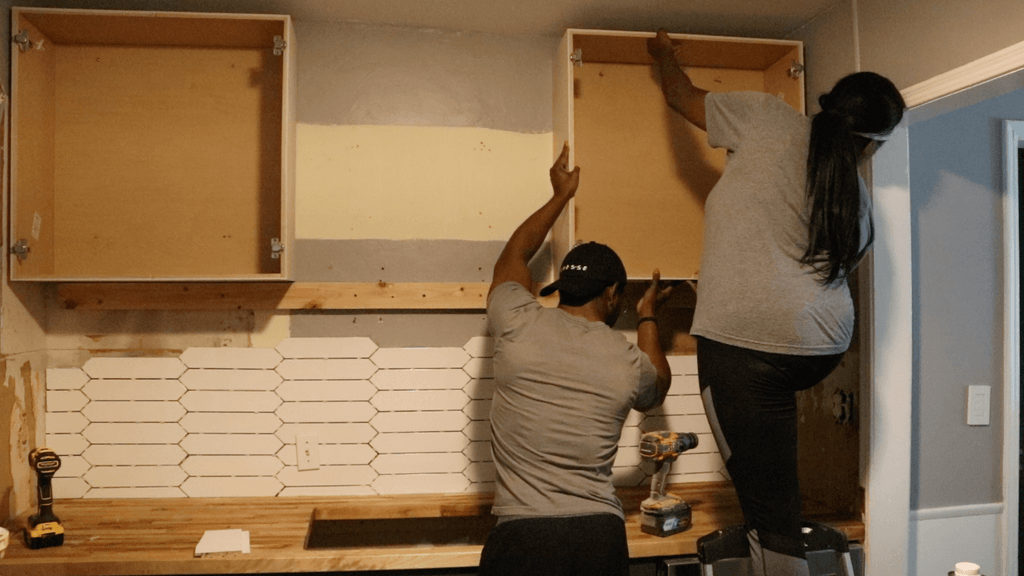 Hanging Kitchen Cabinets