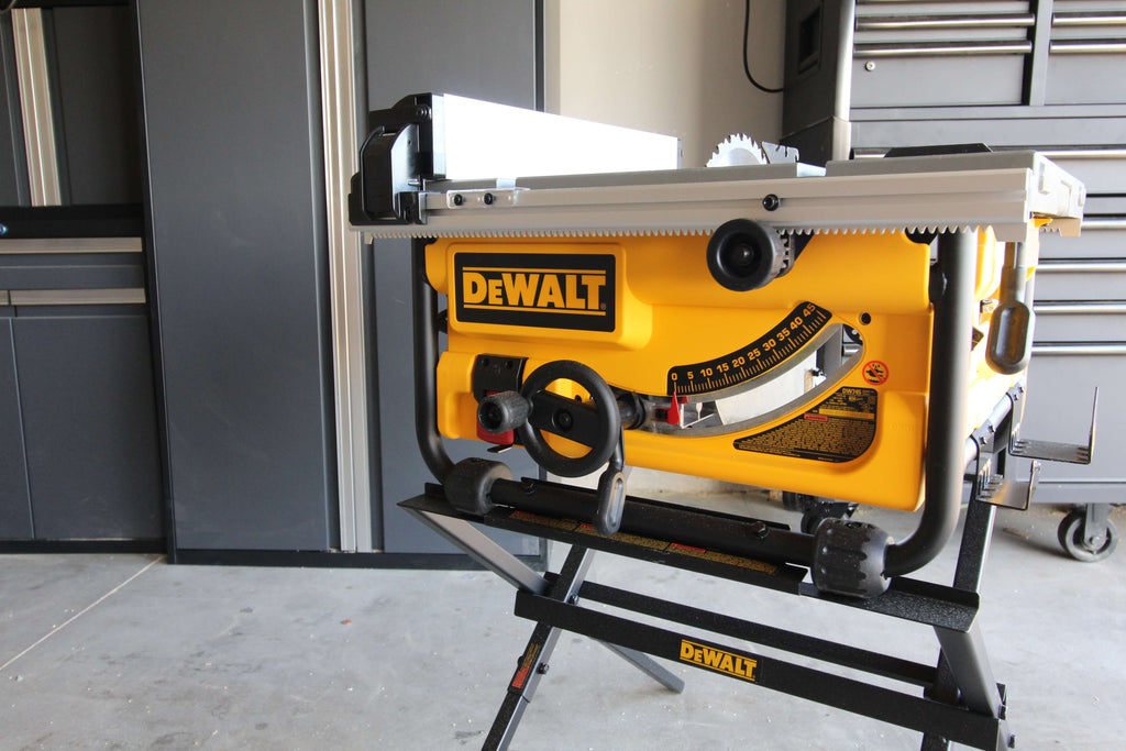 DEWALT 10" Table Saw