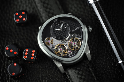 Égard's leather watches for men, including the Quantus Carbon - Beast.