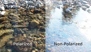 Polarized vs. Non-Polarized comparison of water. Photo from Visionary Eye Care