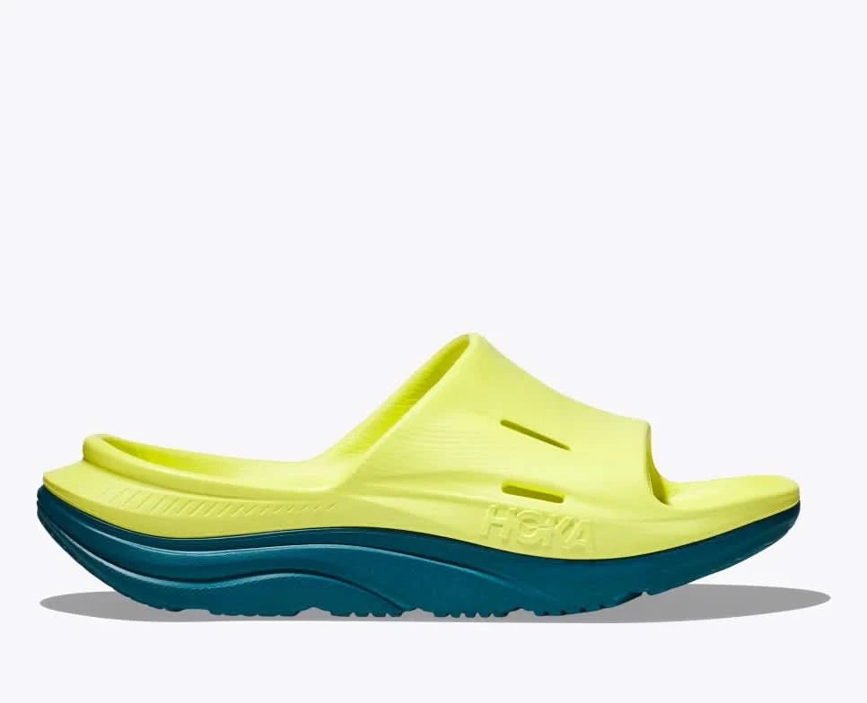 HOKA All Gender Ora Recovery Slide v3 2023 - White Mountain Ski Co