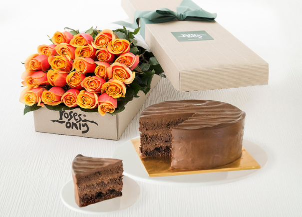 Cherry Brandy Rose Gift Box 24 & Delcie's Mud Fudge Cake (ROA118-024)