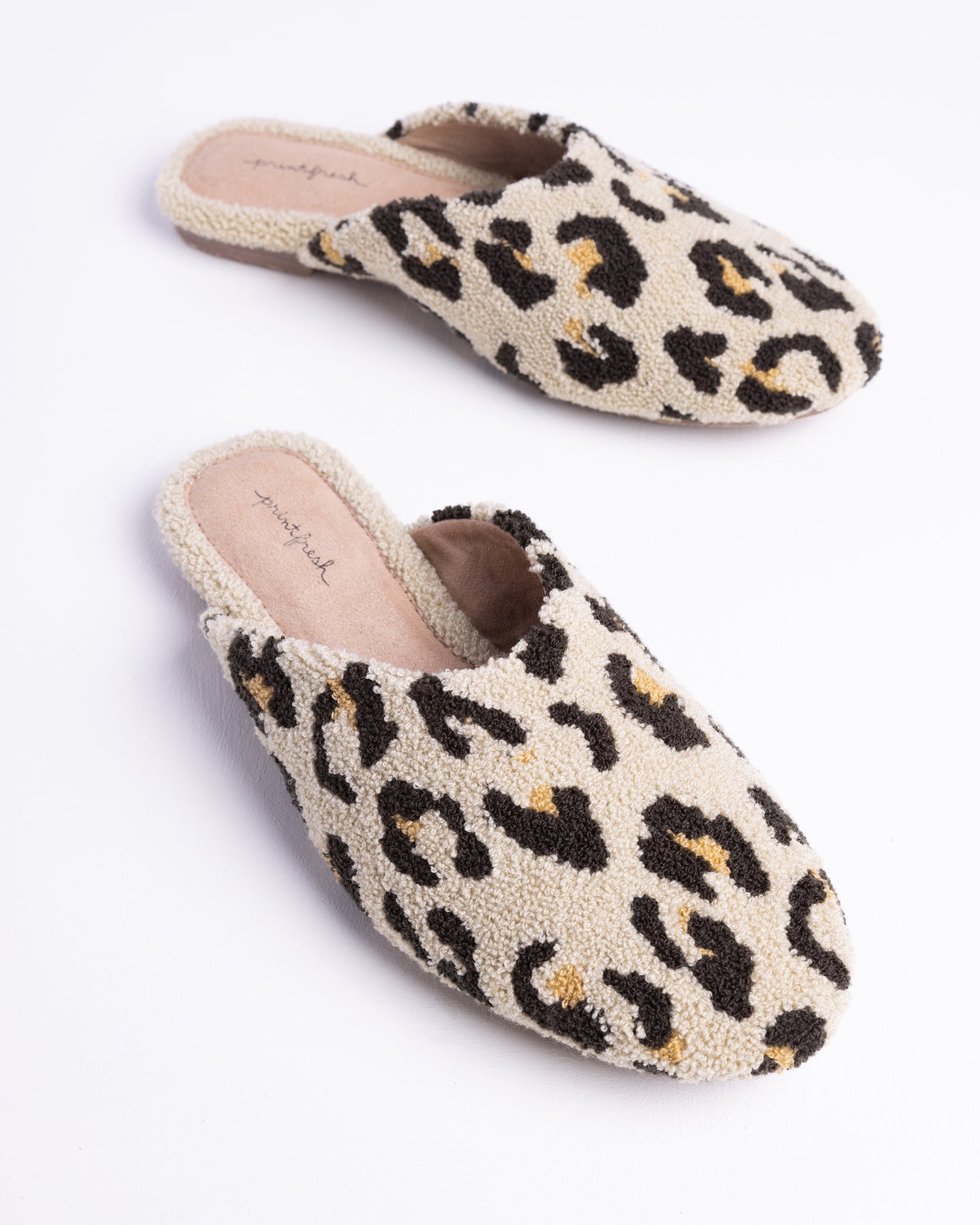 wildcat-tufted-slippers-sand