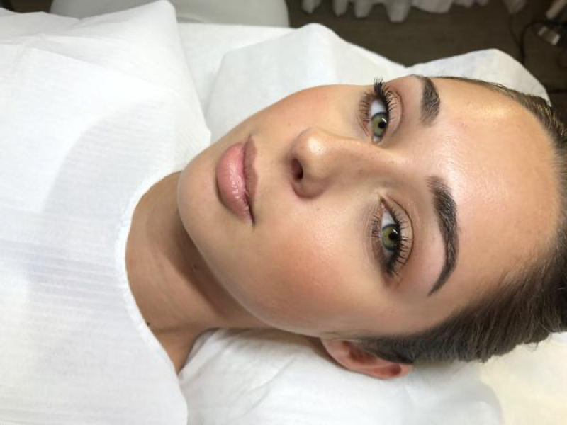 Brianna After Microblading Procedure Healing Day 14-21