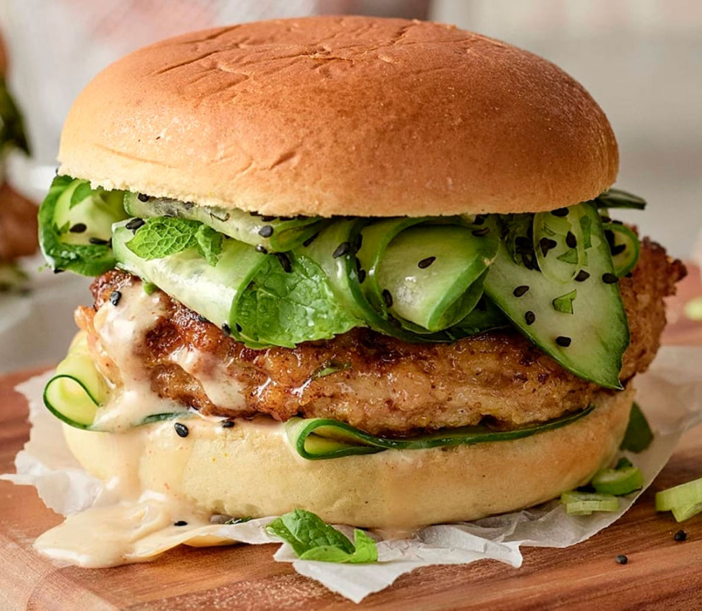 Chicken burger with cucumber and mango yogurt