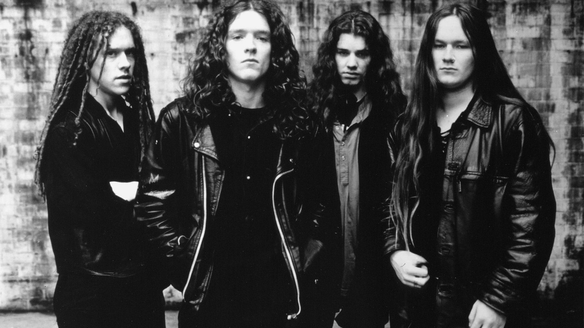 ¿CUAL ES EL GRUPO DE METAL QUE HA PERDIDO MAS SU FILOSOFÍA/ESTILO? - Página 2 Anathema-band-1995-180228_1920x