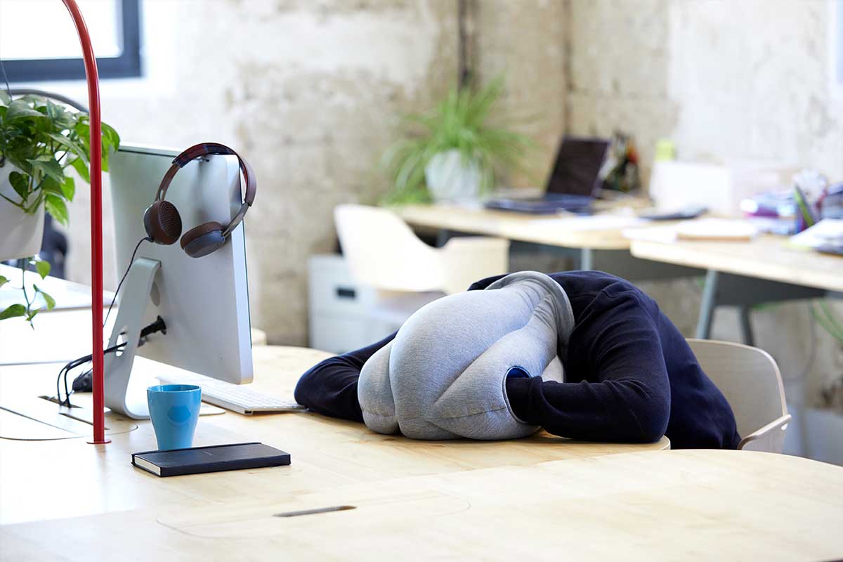 Falling Asleep At Work 5 Tips To Stay Awake Ostrichpillow