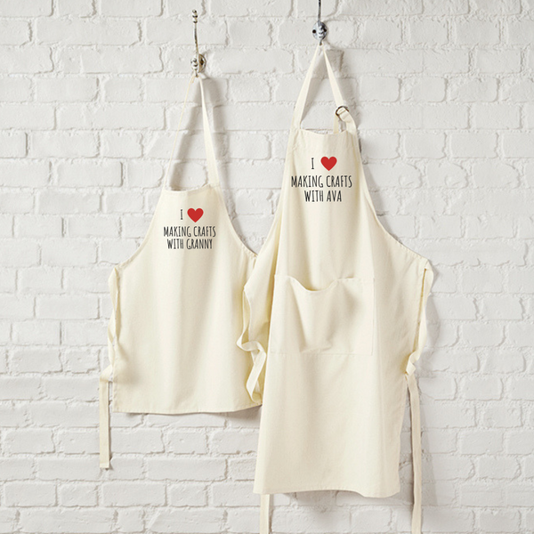 matching aprons for couples