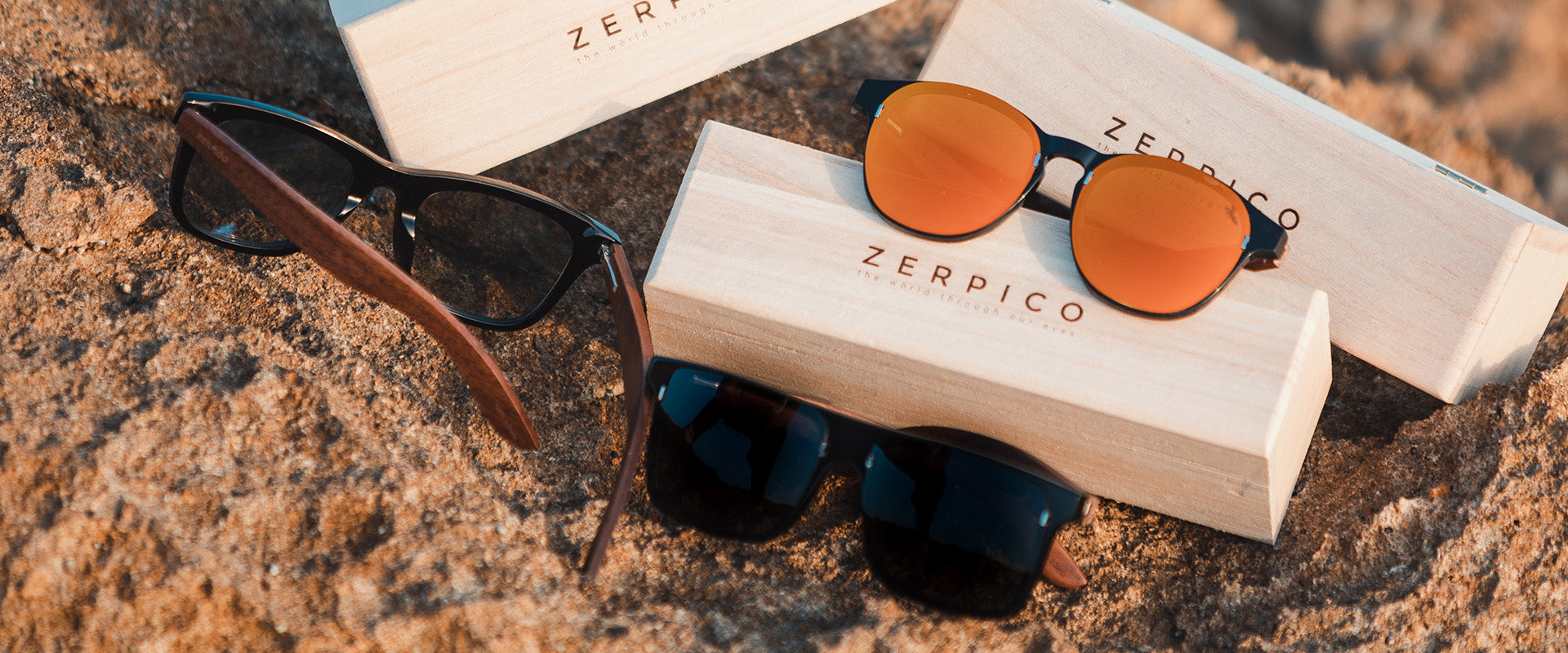 All our Eyewood sunglasses comes with an handmade wooden box.