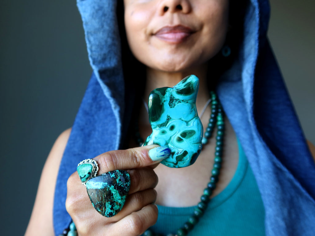 chrysocolla stone at throat chakra