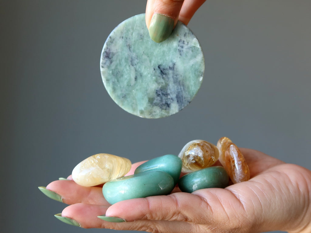 jade circle, citrine and green aventurine tumbled stones