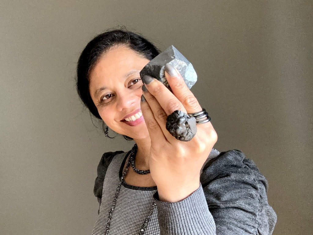 woman holding hematite