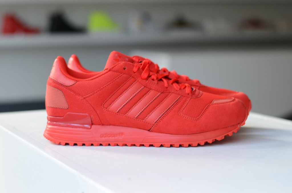 adidas zx 700 all red