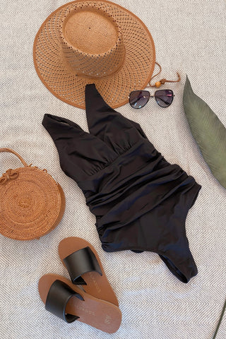 black one piece swimsuit 