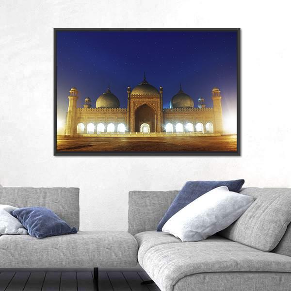 Badshahi Mosque Lahore Canvas Wall Art - Tiaracle