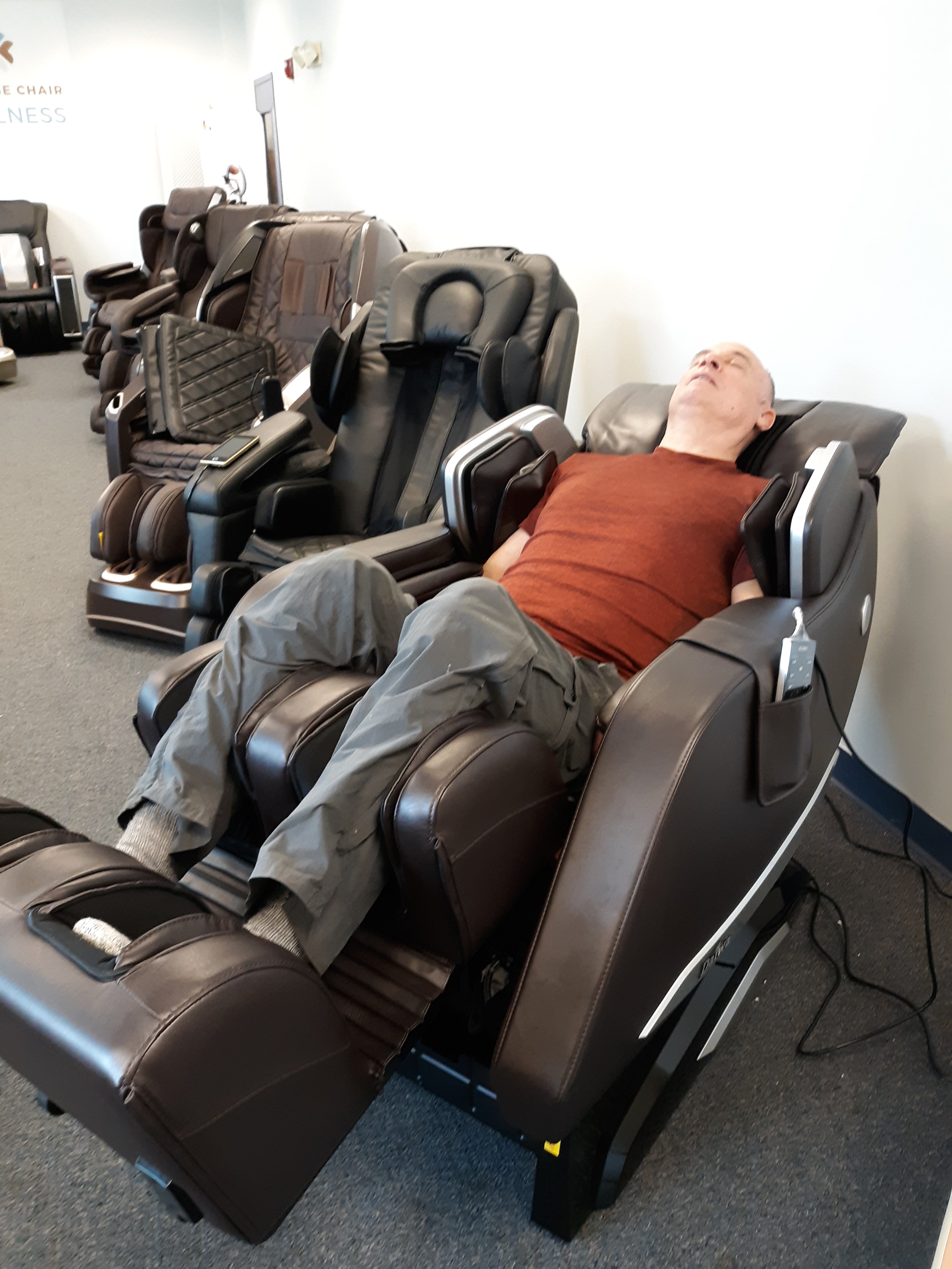 Daiwa Legacy 3d Massage Chair Save Hundreds Open Box