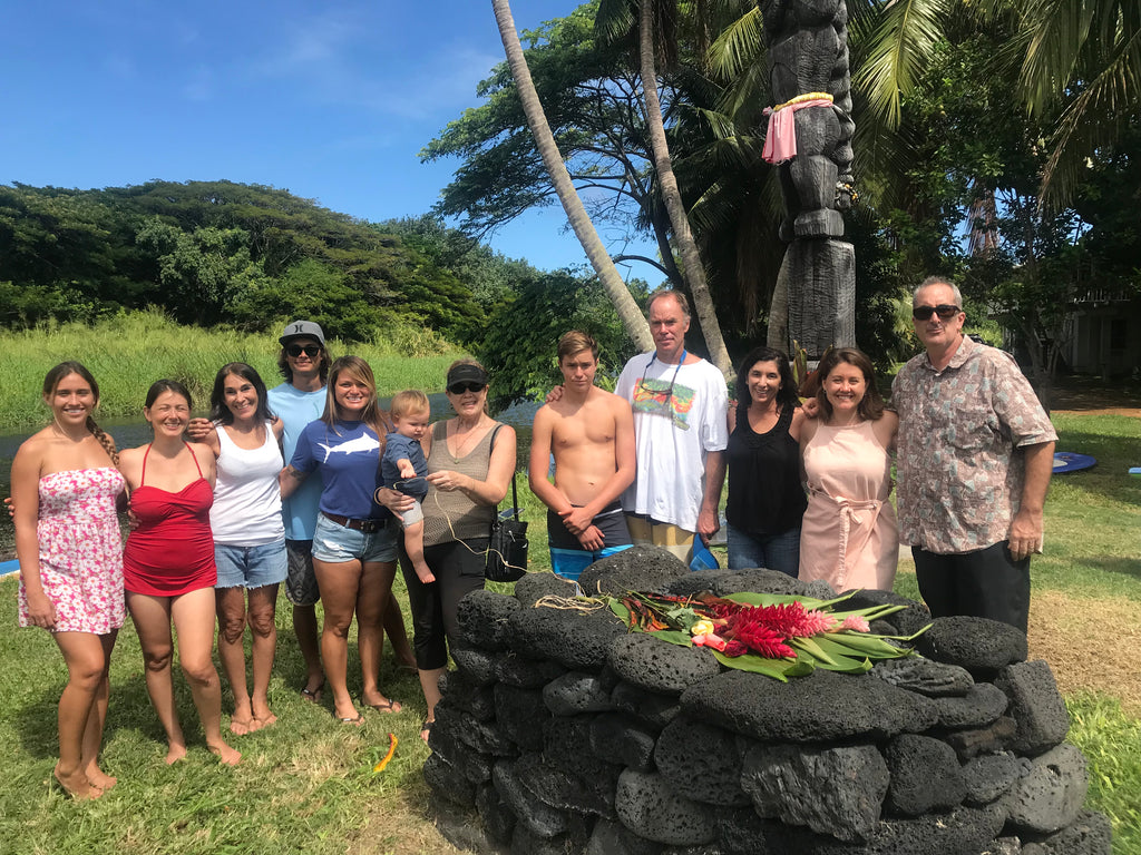 Spreading Bob Russells ashes in Kauai with the Sundot Ohana