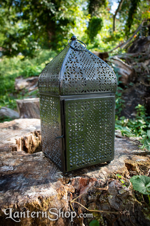 Vintage Gothic Lantern Metal Candle Lantern For House Table Nordic Style  Metal Swieczniki Dekoracyjne Home Decor RR50CH From Baolv, $94.05