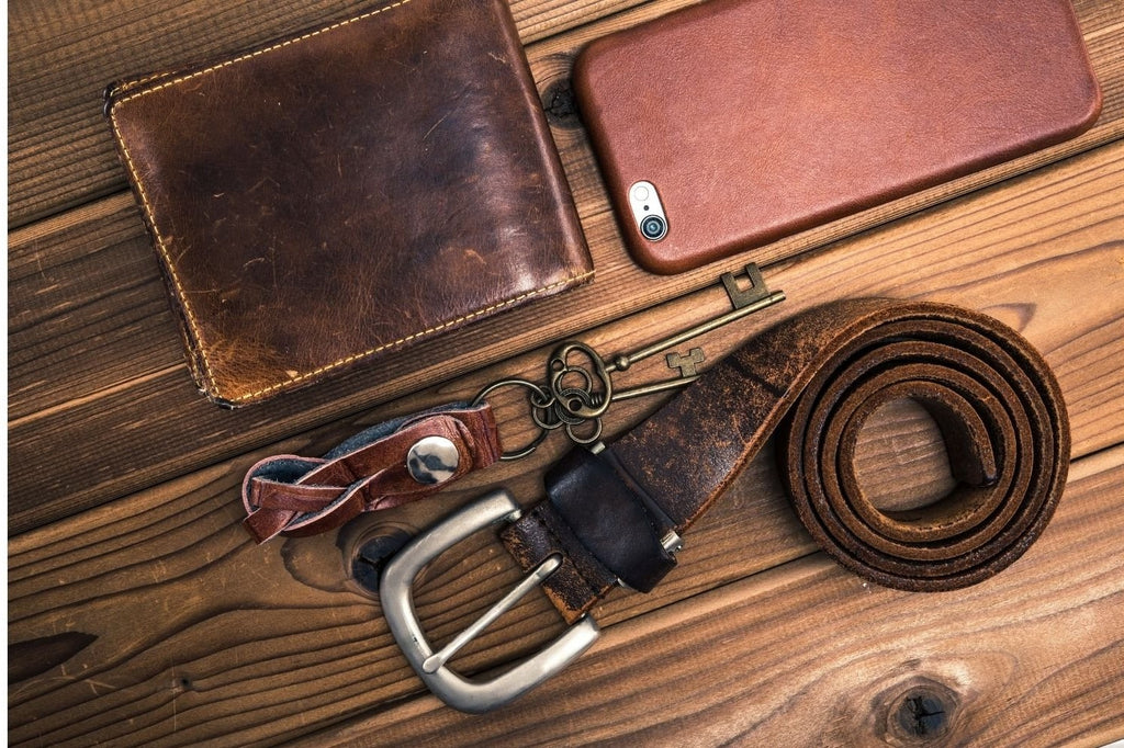 Men's Leather Wallets | BeltNBags
