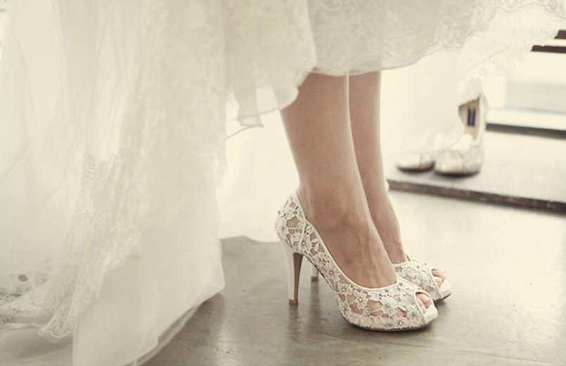 ivory lace heels