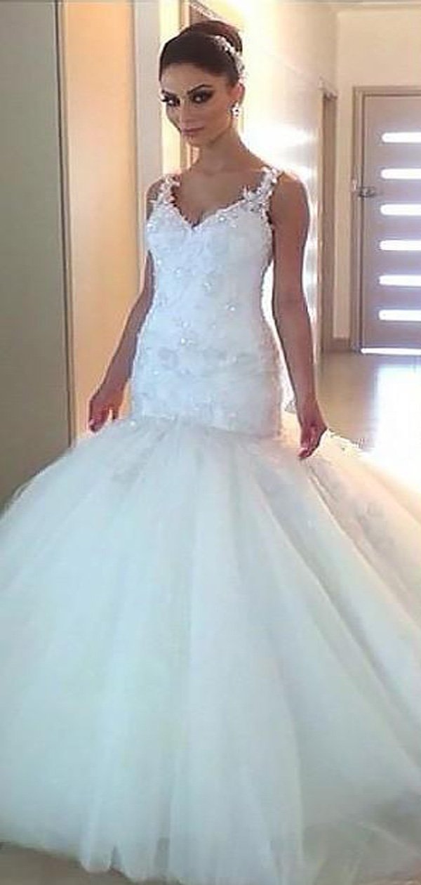 inexpensive lace wedding dress