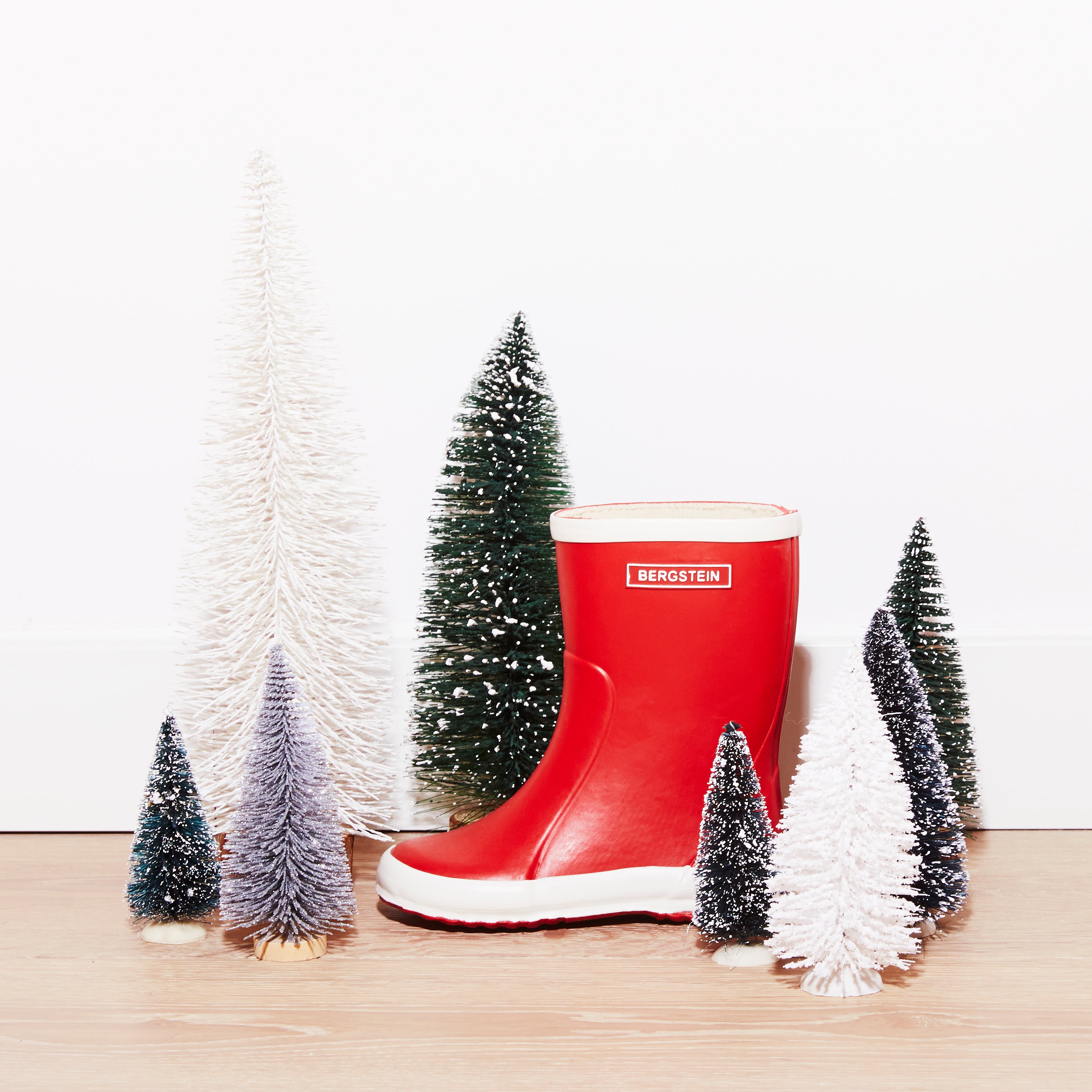 BERGSTEIN GUMBOOTS RED – Meg \u0026 Jig