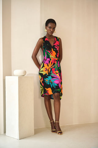 Bold prints are so flattering on any shape so, CELEBRATE YOUR SHAPE this season at The Fashion Parade Uttoxeter