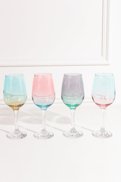 https://cdn.shopify.com/s/files/1/1550/4229/products/carraig-donn-set-of-4-lustre-wine-glasses-279375.jpg?v=1680886222&width=400