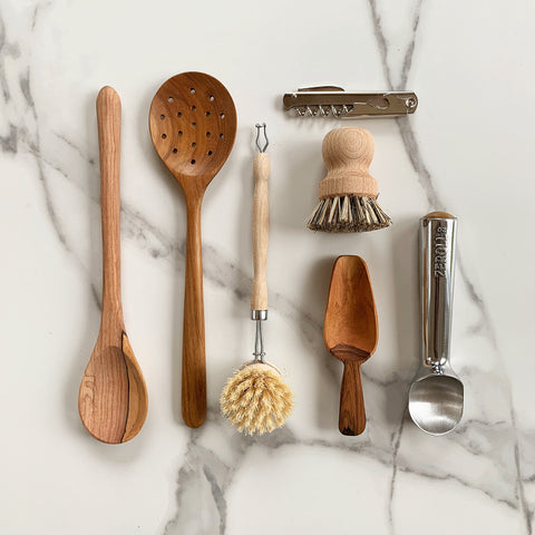 Round vegetable brush and other kitchen utensils