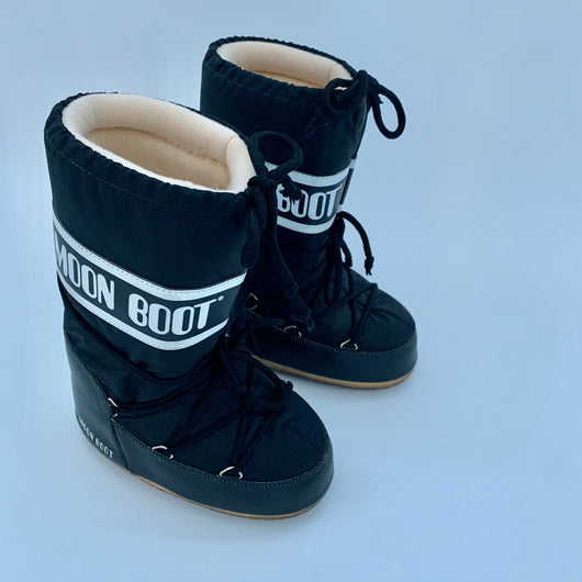 Black Kids Boots: Size 31-34 secondhand used – Littlest